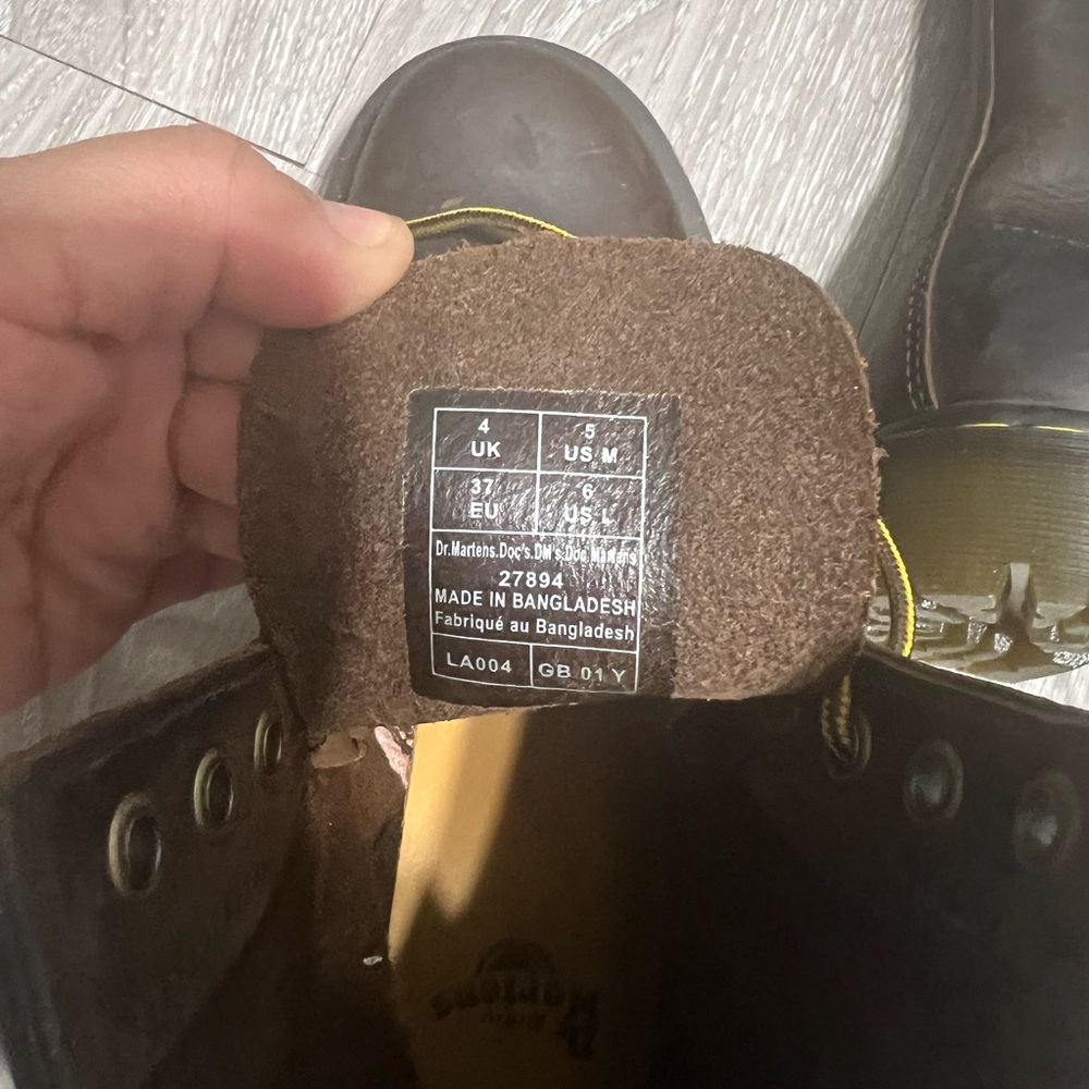 Dr. Martens 1460 Crazy Horse Gaucho Brown Boots Woman’s size 6 Brand New - Picture 4 of 5